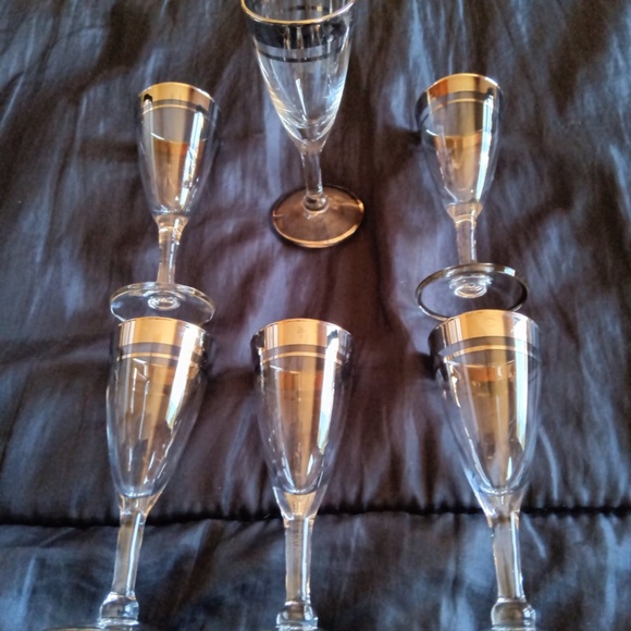 Clear Silver Rimmed Liquor Cordial Shot Glass Set of 6 - Picture 7 of 7